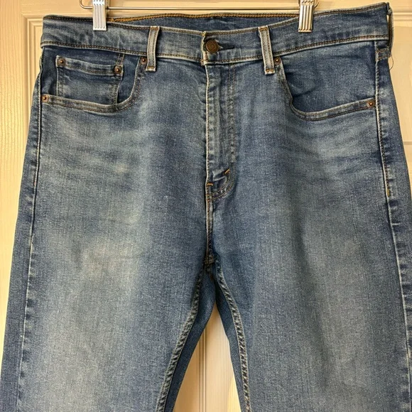 Levi’s 506 Men’s Straight Leg Jeans Size 33X30 Medium Wash - Picture 5 of 15
